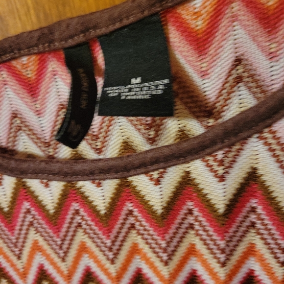 New Directions Orange Chevron Top - Picture 6 of 7